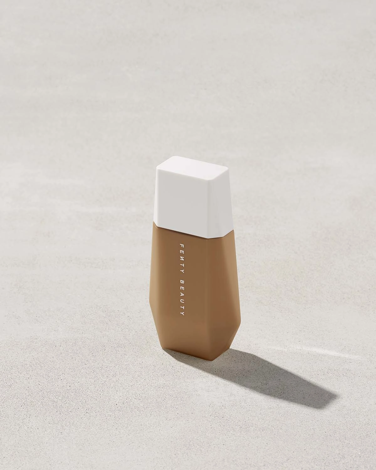 Eaze Drop Blurring Skin Tint — 17