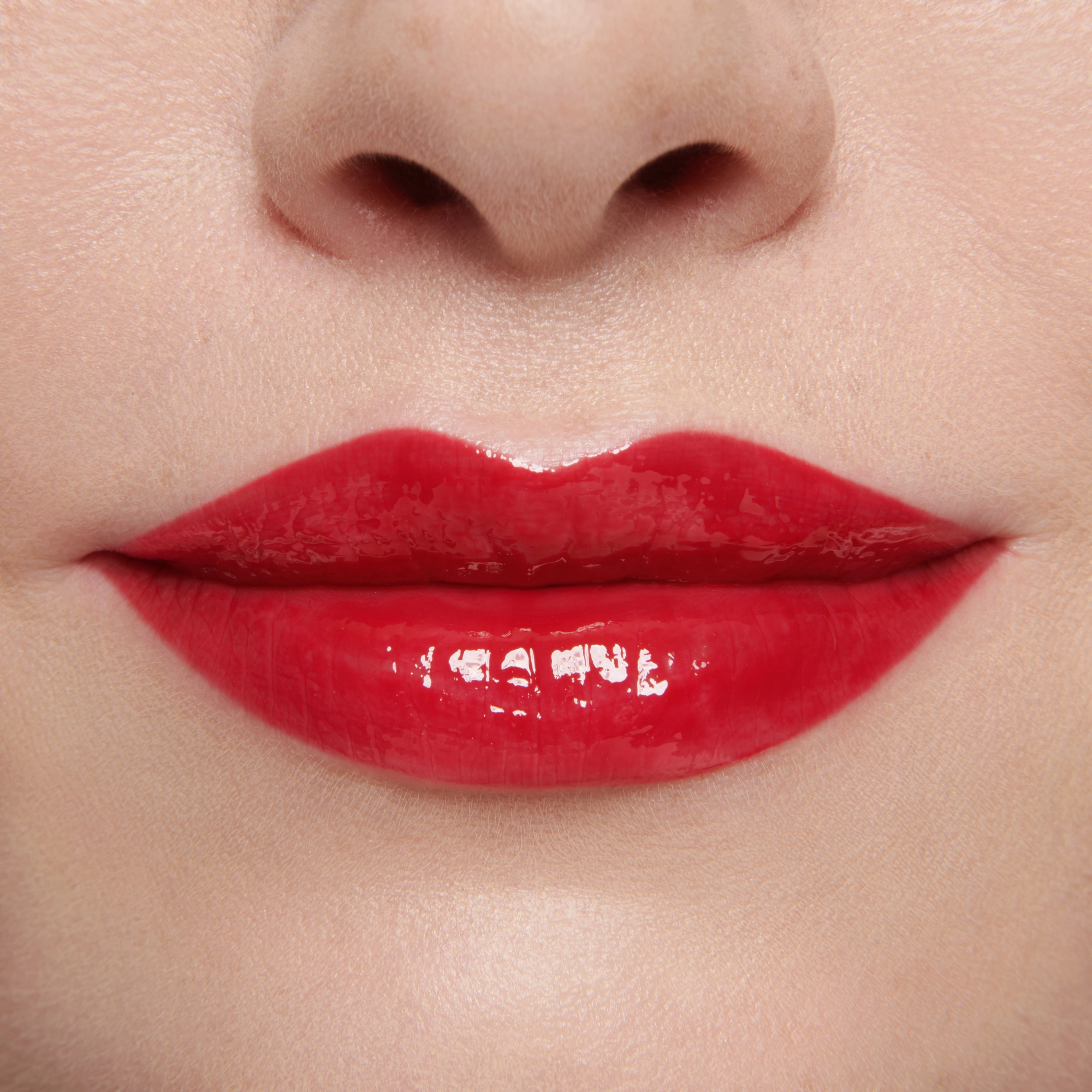 Ribbon (Gloss Embrace Lip Gloss)