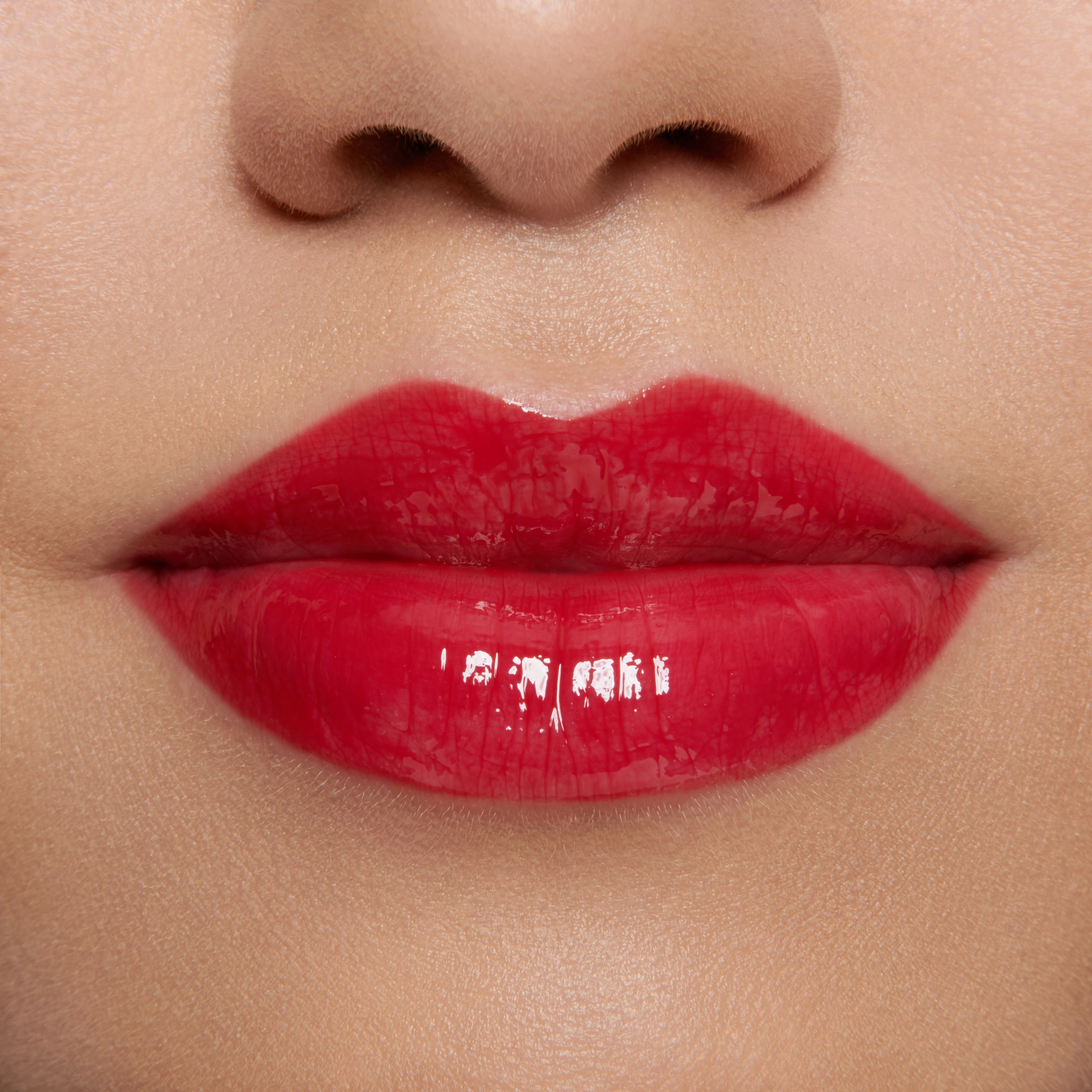 Ribbon (Gloss Embrace Lip Gloss)